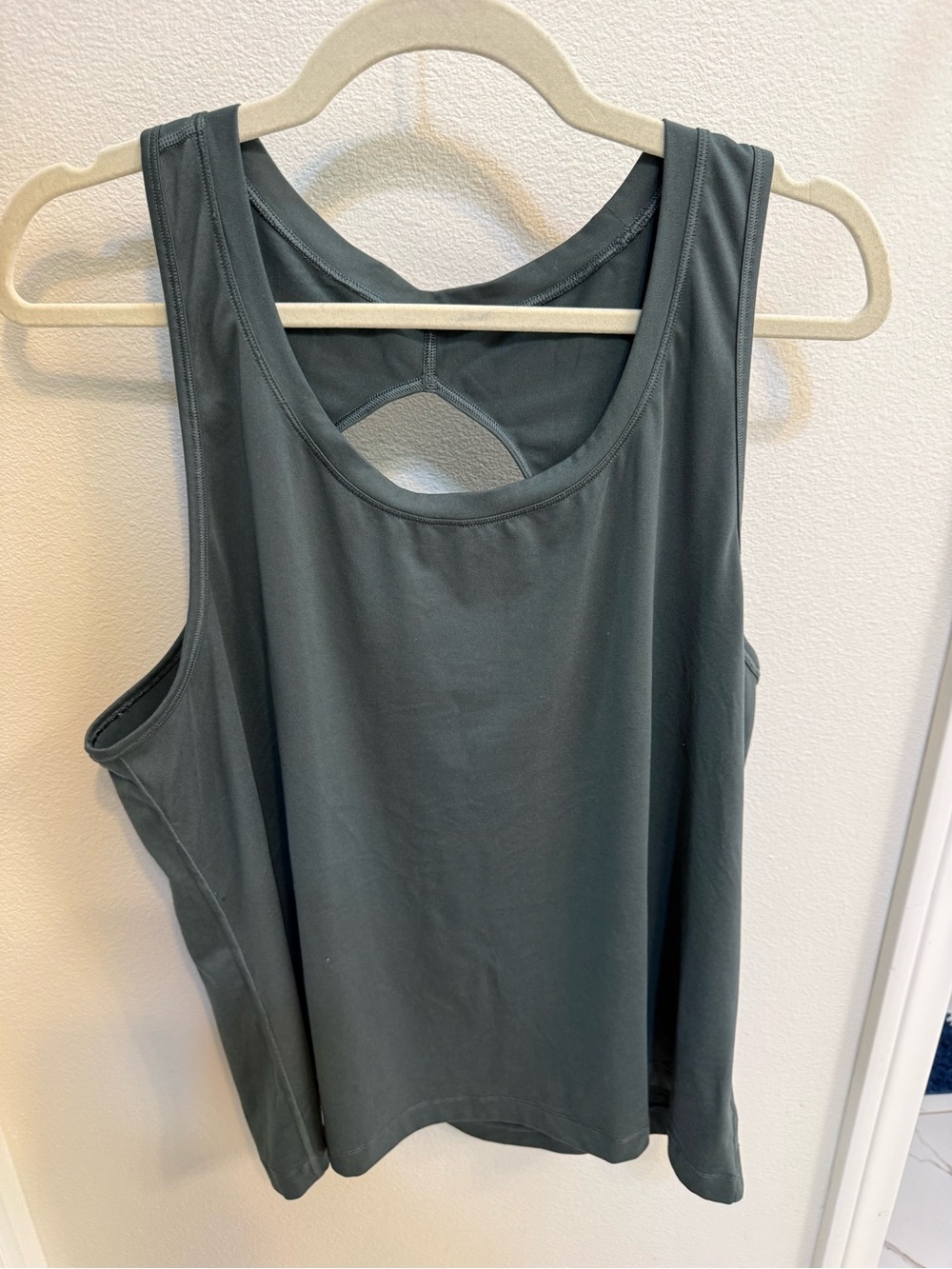 Athleta Women's Sleeveless Tank Top - Green Gray, size 1X
